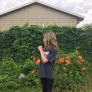 Meet your Posher, Moira